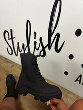 Load image into Gallery viewer, Chrisley Boots