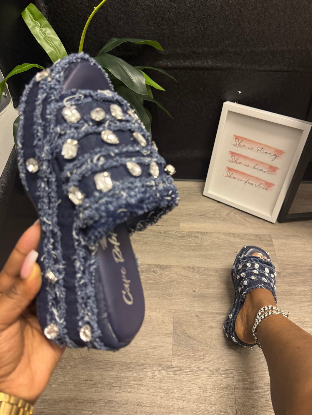 MAGNOLLIA LADIES SANDALS