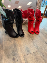 Load image into Gallery viewer, Paco Ankle Boots