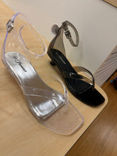 Load image into Gallery viewer, Faith Jelly Kitten Sandals
