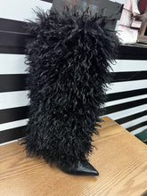 Load image into Gallery viewer, Demure Fur Boots