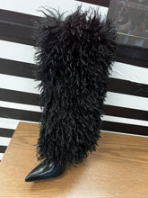 Load image into Gallery viewer, Demure Fur Boots