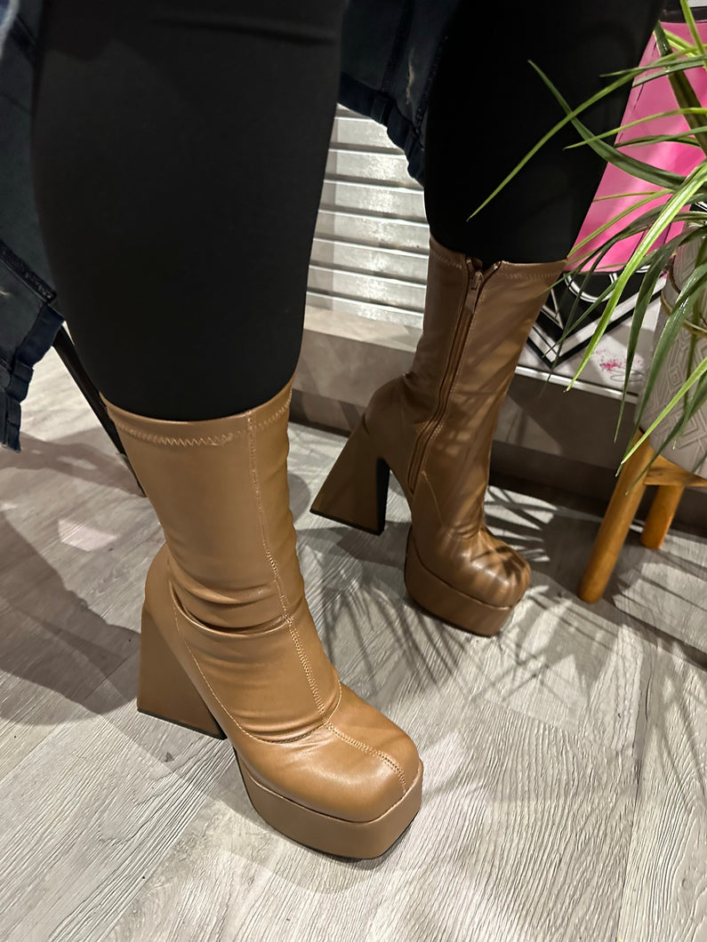 Cocoa Boots